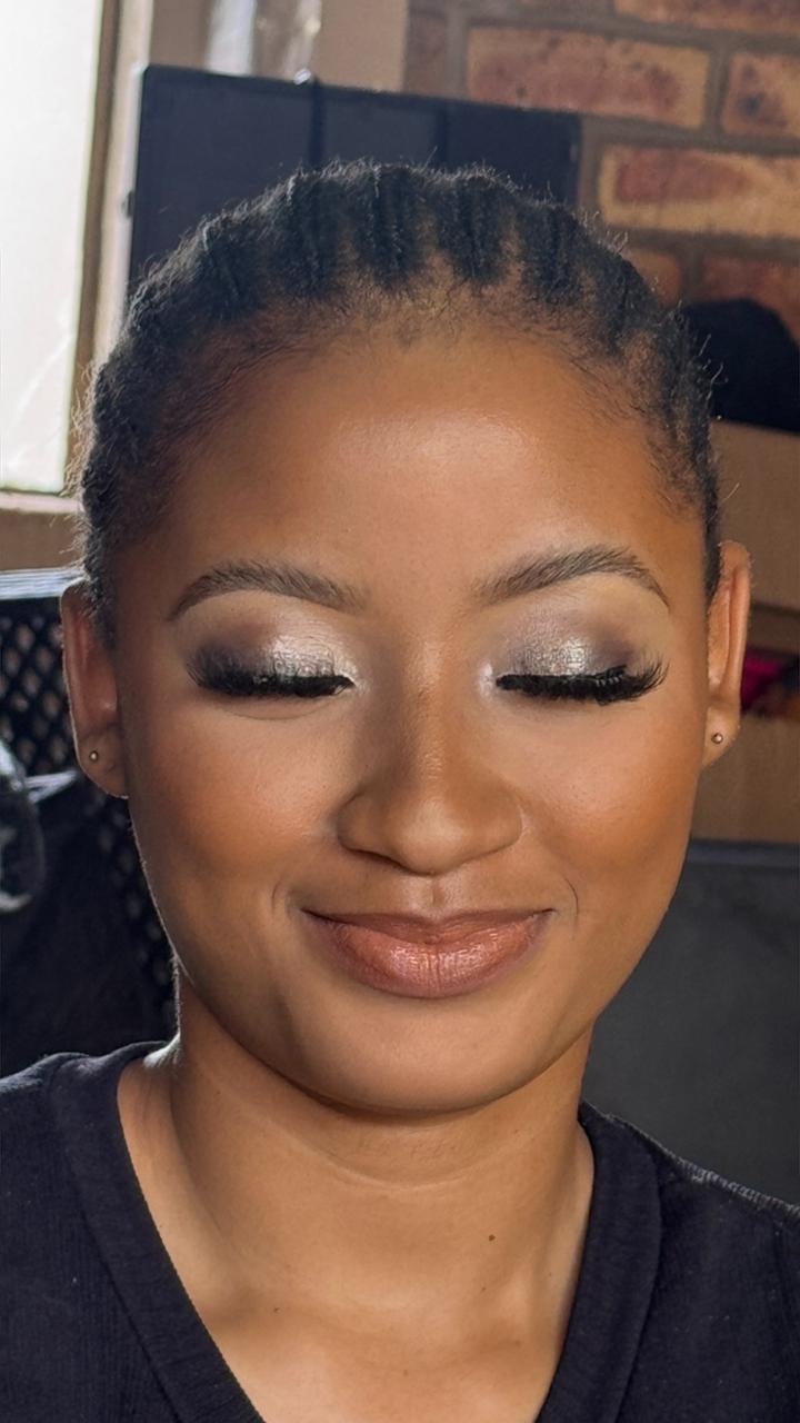 Soft glam makeup look